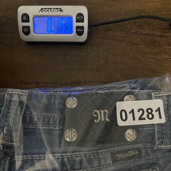 Miss Me Womens Size 27 Mid Rise Boot Jeans Rhinestone Cross Distressed MP6224BV - Picture 9 of 9